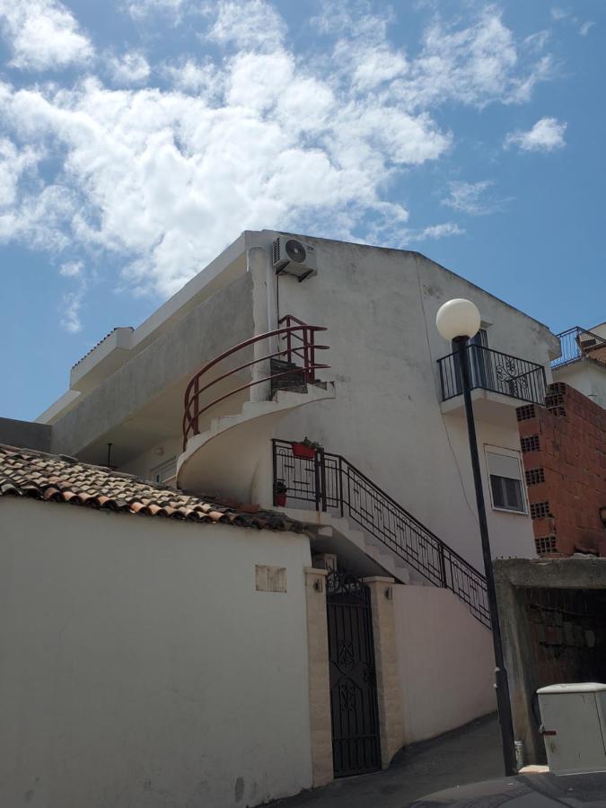 Apartmani Liki อุลซิน ภายนอก รูปภาพ